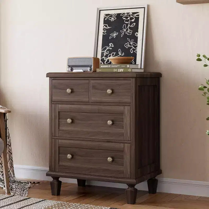 4-Drawer Vintage Wooden Dresser with Carved Handles & Tapered Legs, Spacious Storage Chest of Drawers for Bedroom, Living Room & Entryway