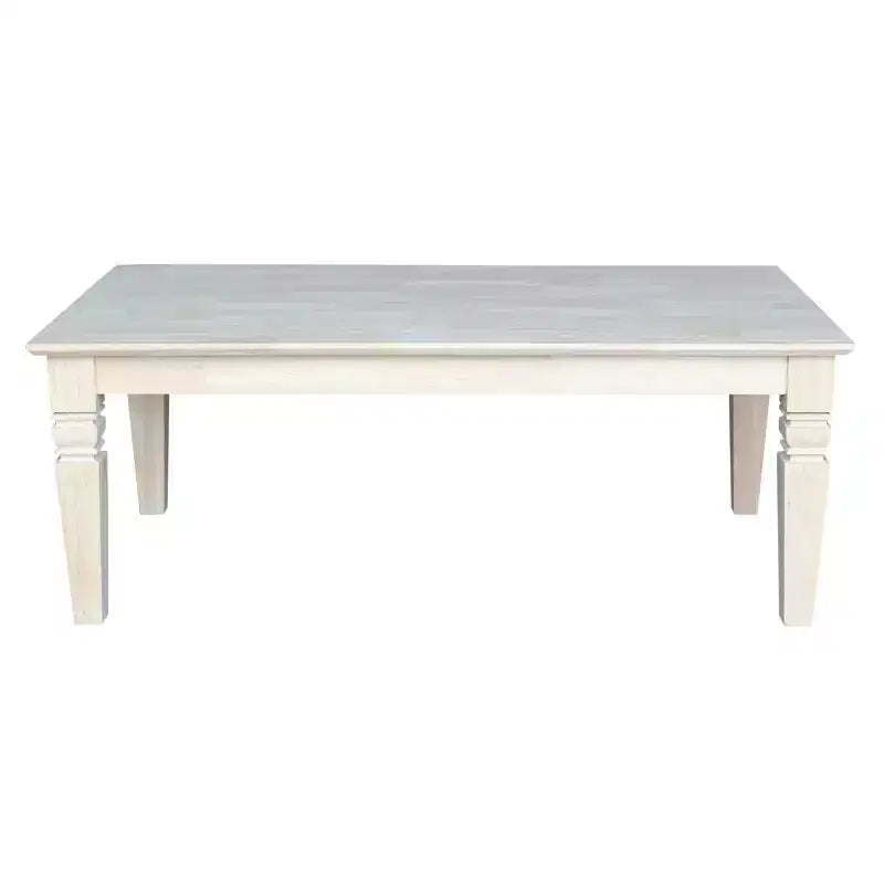 Table basse en bois massif pour le salon